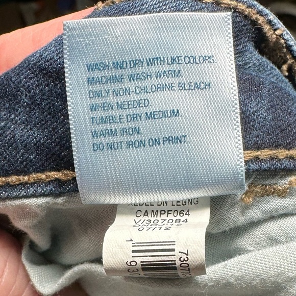 💰3 for $30💰 Old Navy Rockstar Rebel Jegging - Picture 3 of 5